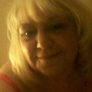 Meet your Posher, Pamela